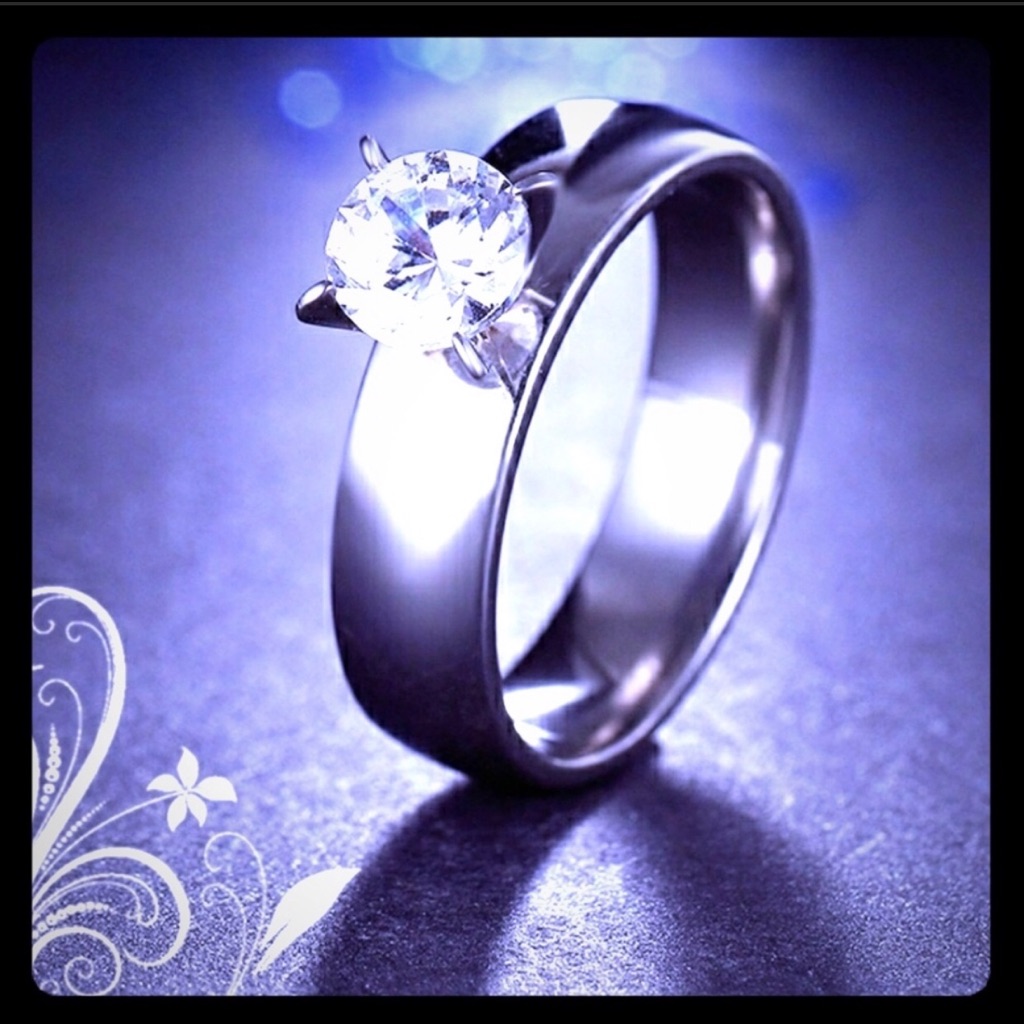 Ring  Stainless Steel 12 Ct Zircon